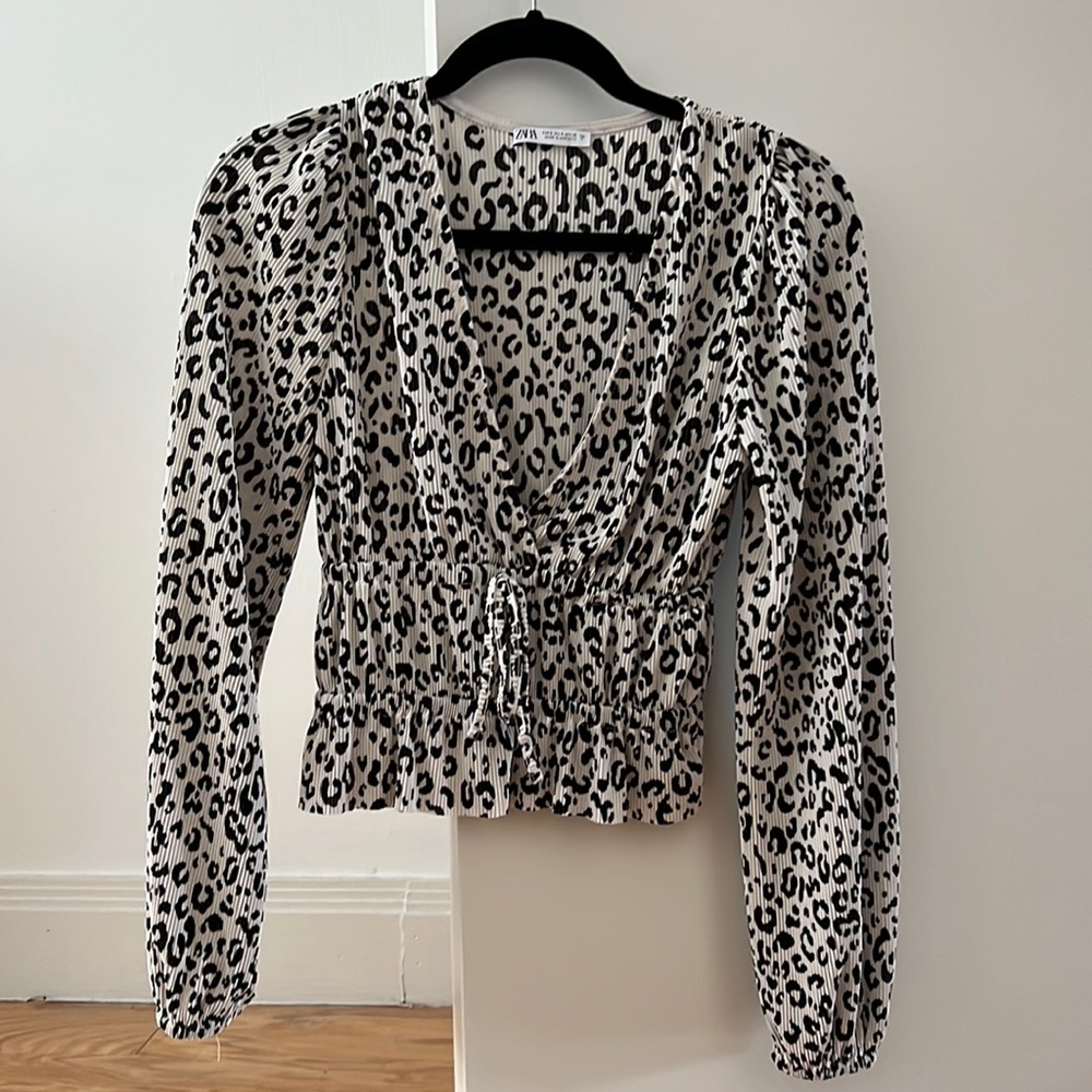 Zara silky leopard print long sleeve top